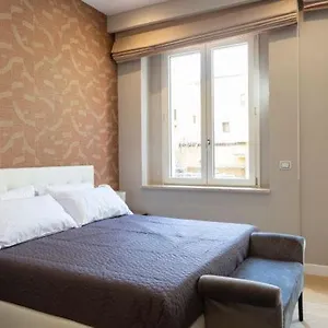 アパートホテル Casa Ilaria, ナポリ