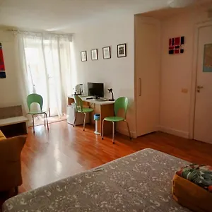 Affittacamere Spazio, Napoli
